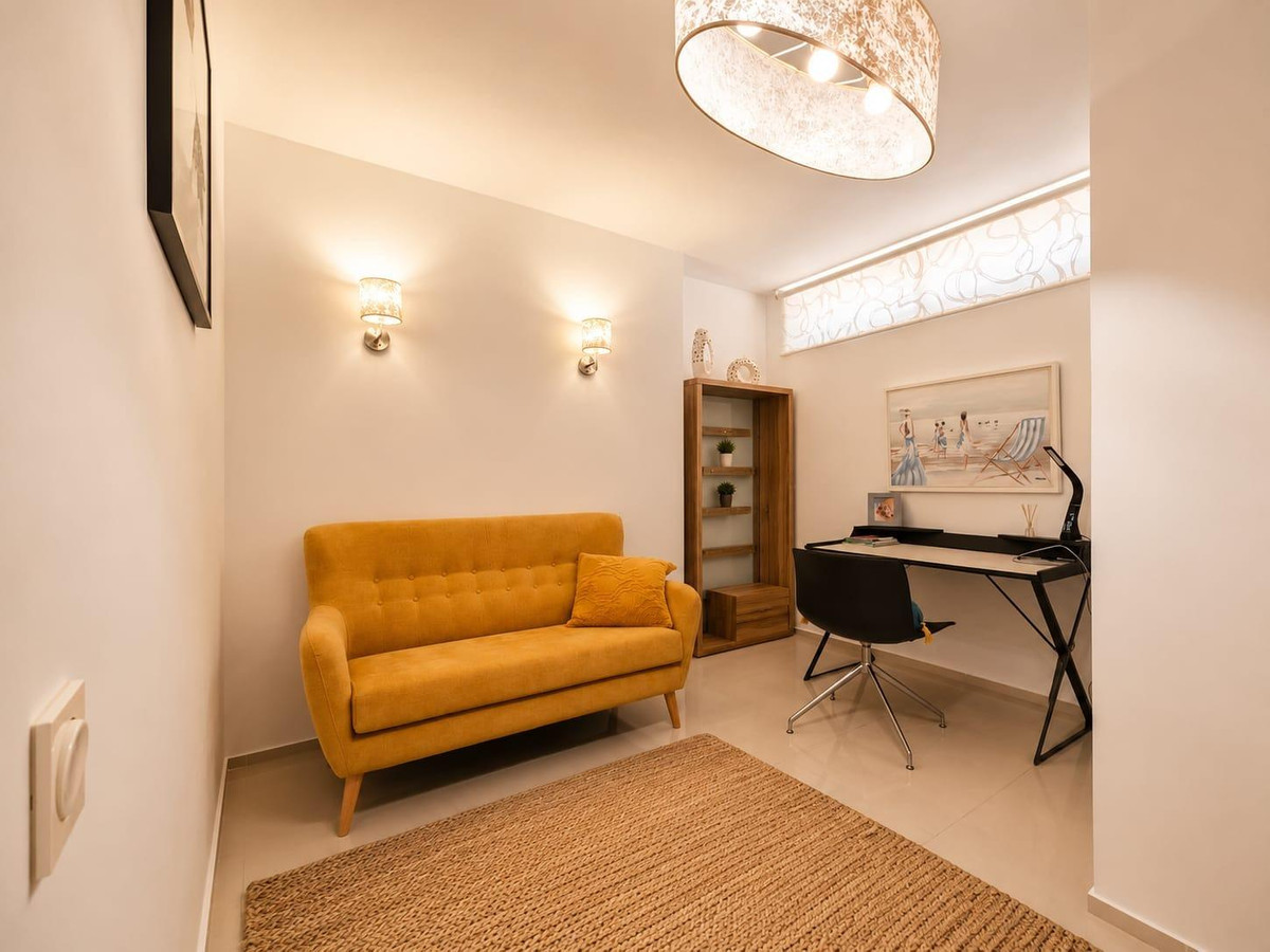 5 Bed Townhouse for sale in La Zenia Costa Blanca, Alicante, Spain