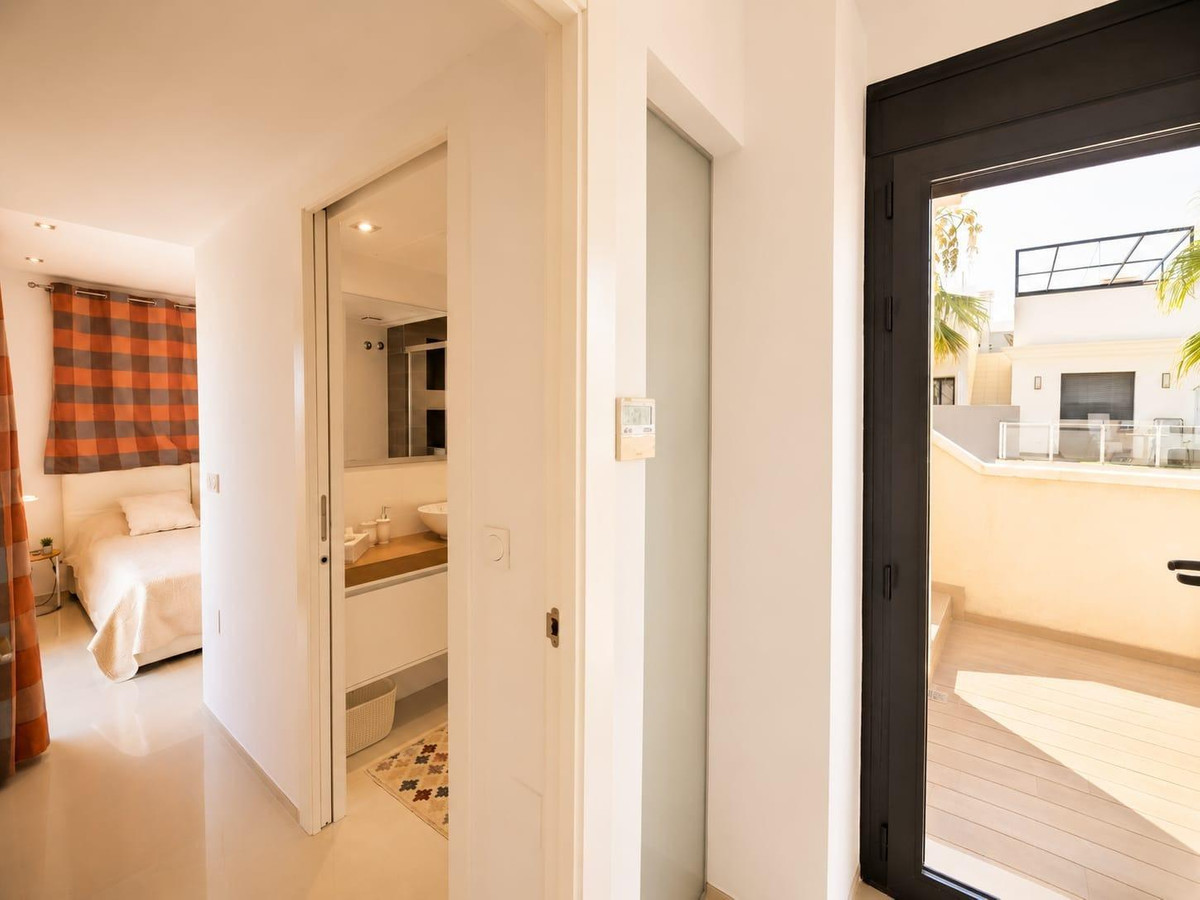 5 Bed Townhouse for sale in La Zenia Costa Blanca, Alicante, Spain
