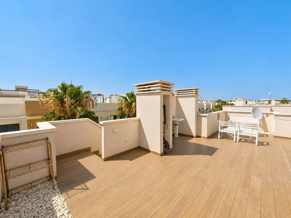 5 Bed Townhouse for sale in La Zenia Costa Blanca, Alicante, Spain