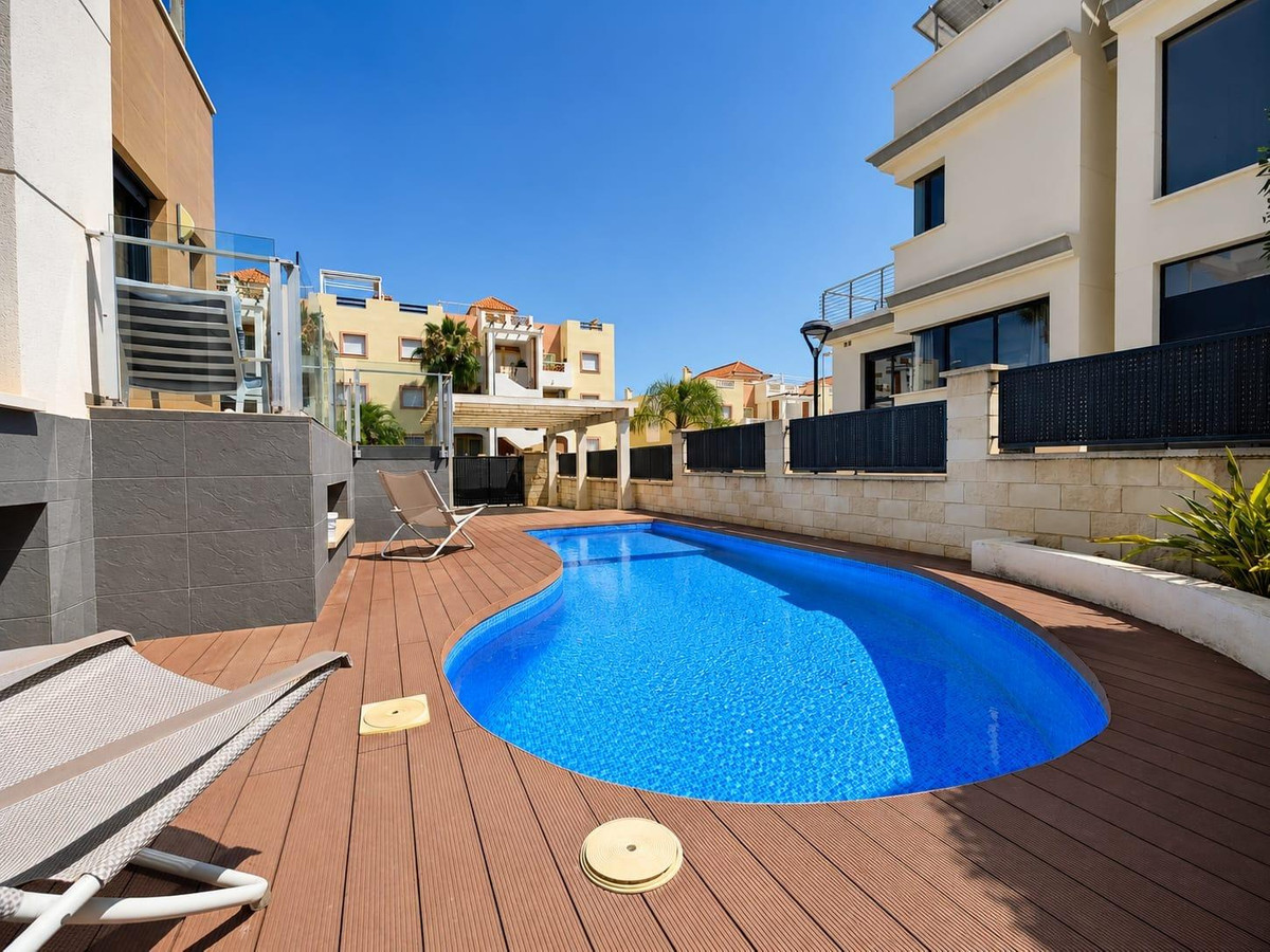 5 Bed Townhouse for sale in La Zenia Costa Blanca, Alicante, Spain