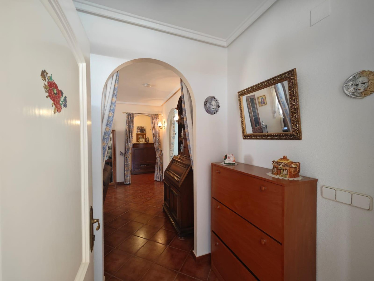 Se vende Villa - Chalet de 3 dormitorios en Costa Blanca, Alicante, España