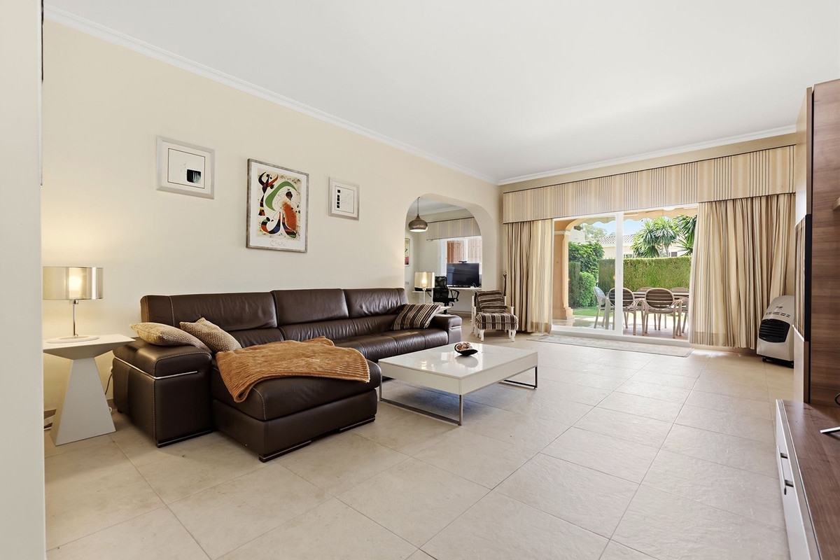 2 Bed Apartment for sale in Cancelada Costa Del Sol, Málaga, Spain