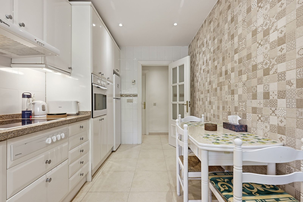2 Bed Apartment for sale in Cancelada Costa Del Sol, Málaga, Spain