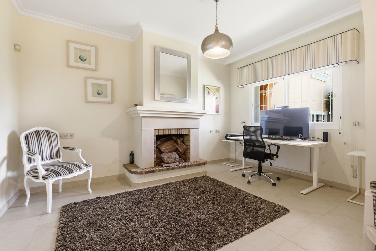 2 Bed Apartment for sale in Cancelada Costa Del Sol, Málaga, Spain