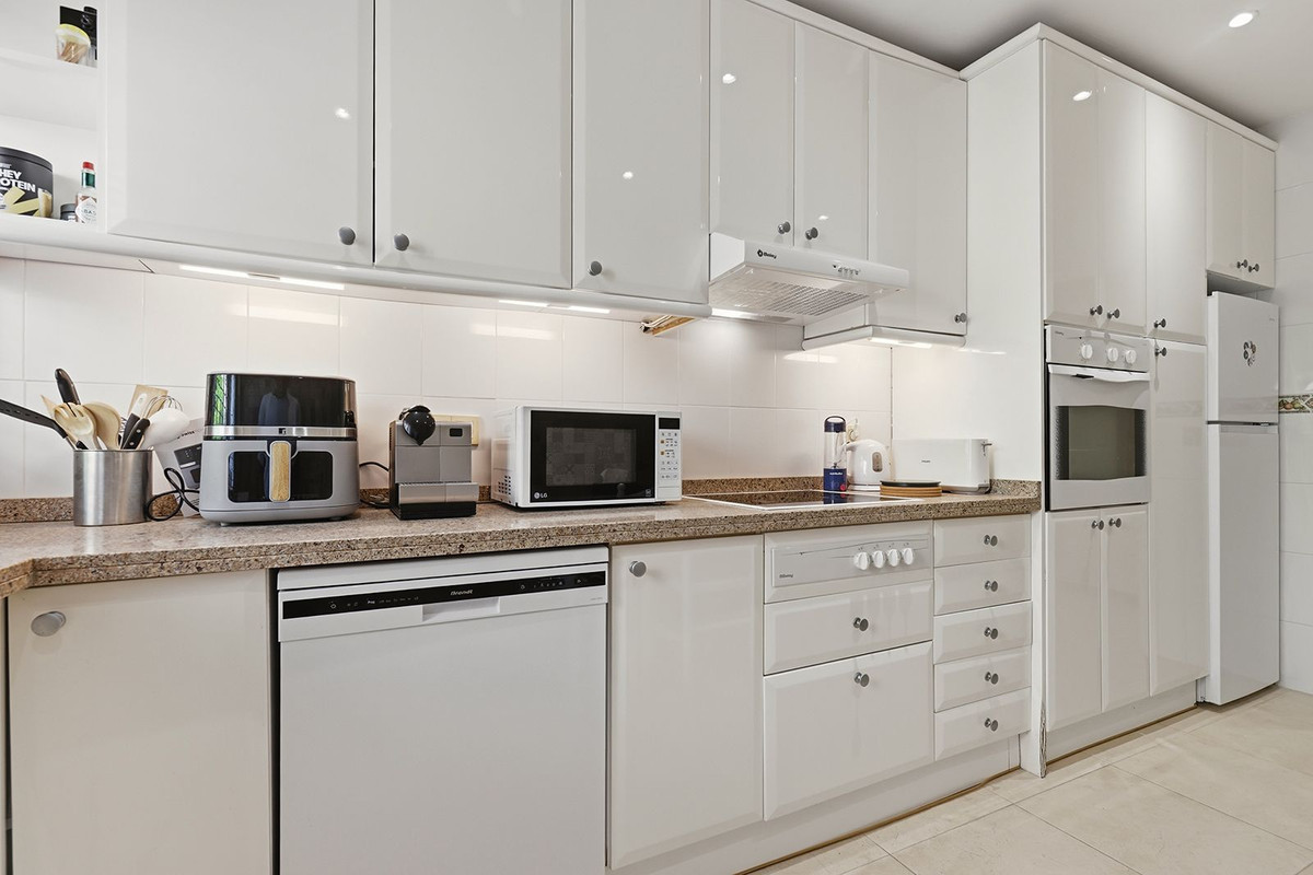 2 Bed Apartment for sale in Cancelada Costa Del Sol, Málaga, Spain