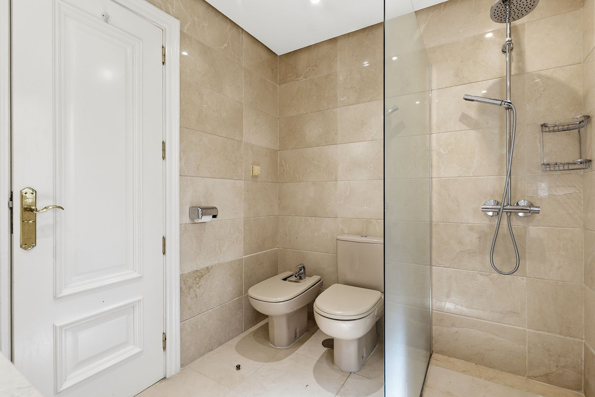 2 Bed Apartment for sale in Cancelada Costa Del Sol, Málaga, Spain