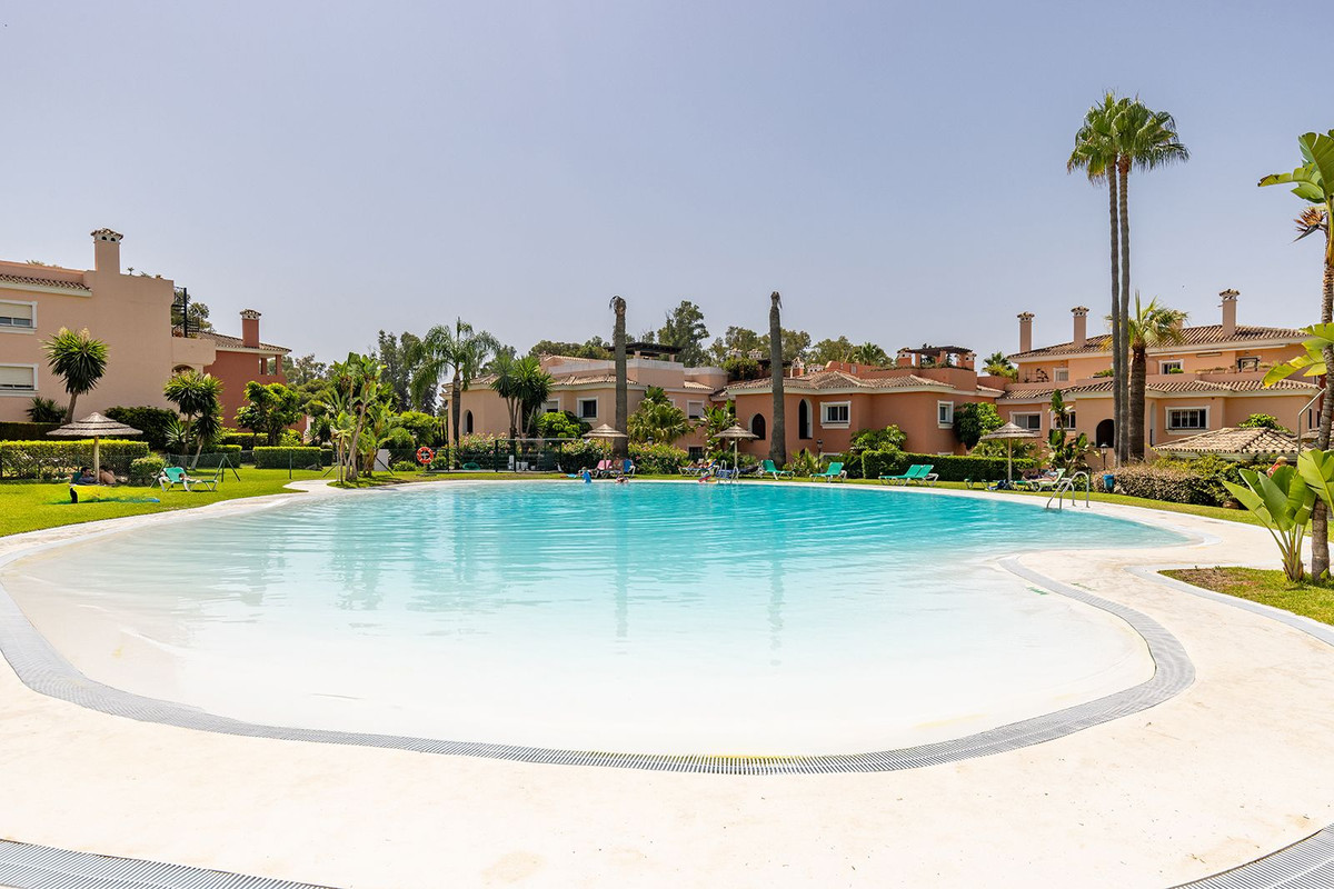 2 Bed Apartment for sale in Cancelada Costa Del Sol, Málaga, Spain