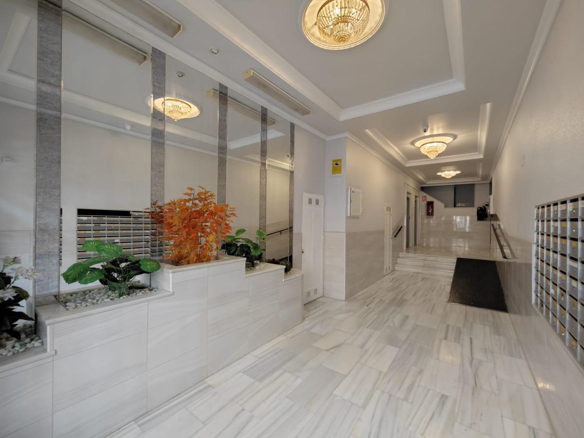 2 Bed Apartment for sale in Torrevieja Costa Blanca, Alicante, Spain