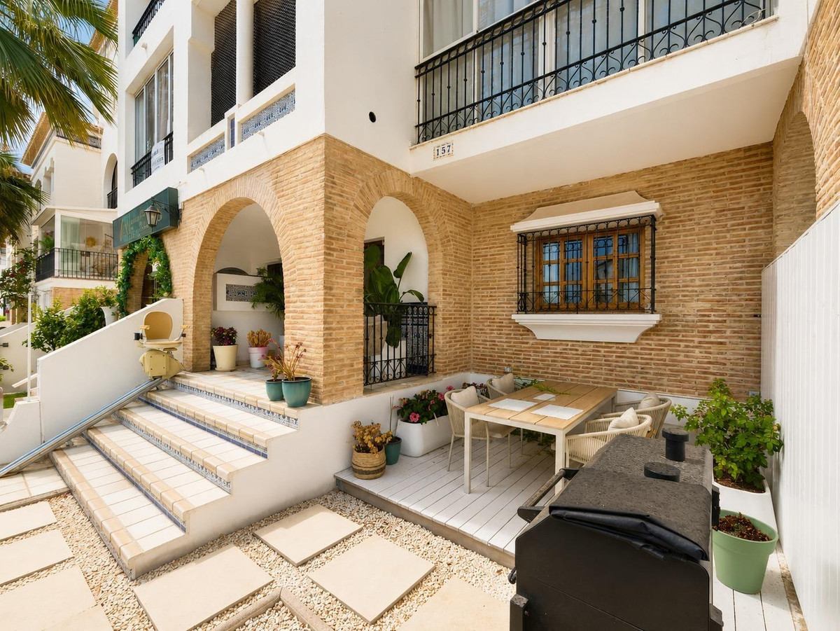 2 Bed Apartment for sale in Villamartin Costa Blanca, Alicante, Spain