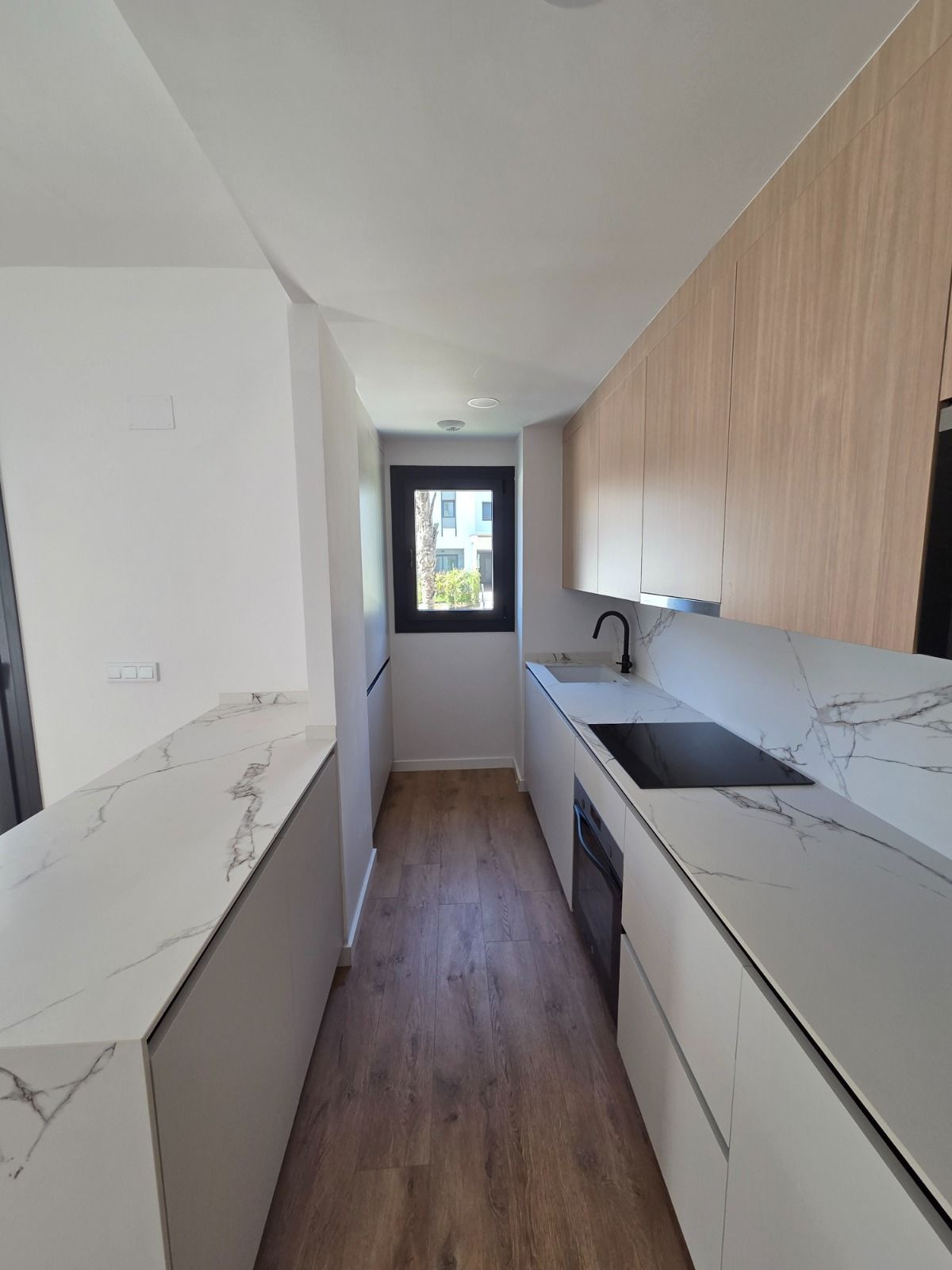 3 Bed Apartment for sale in Estepona Costa Del Sol, Málaga, Spain
