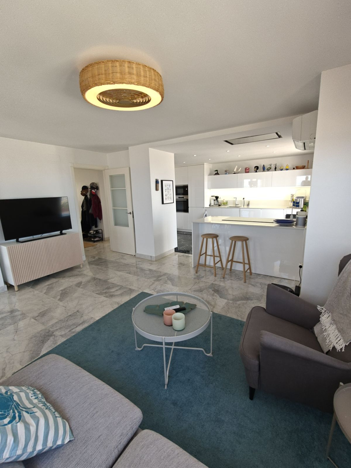 3 Bed Apartment for sale in Benalmadena Costa Costa Del Sol, Málaga, Spain