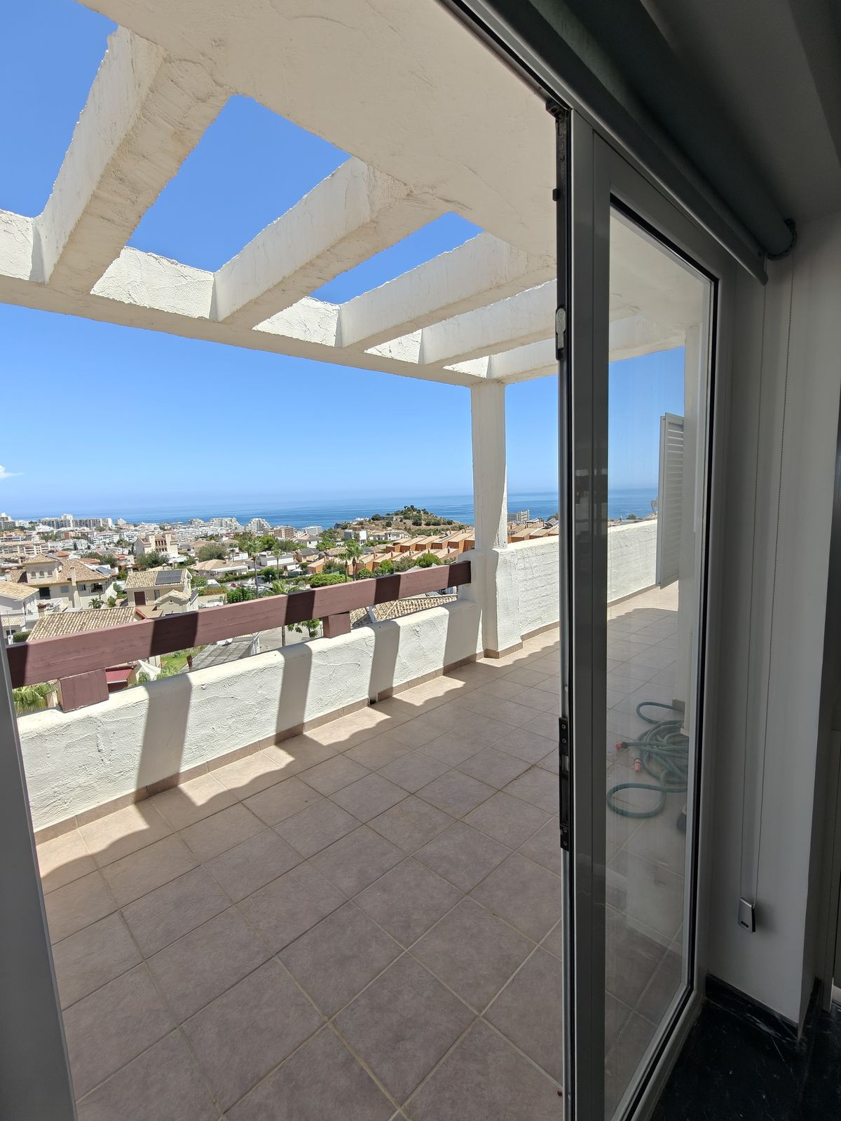 3 Bed Apartment for sale in Benalmadena Costa Costa Del Sol, Málaga, Spain