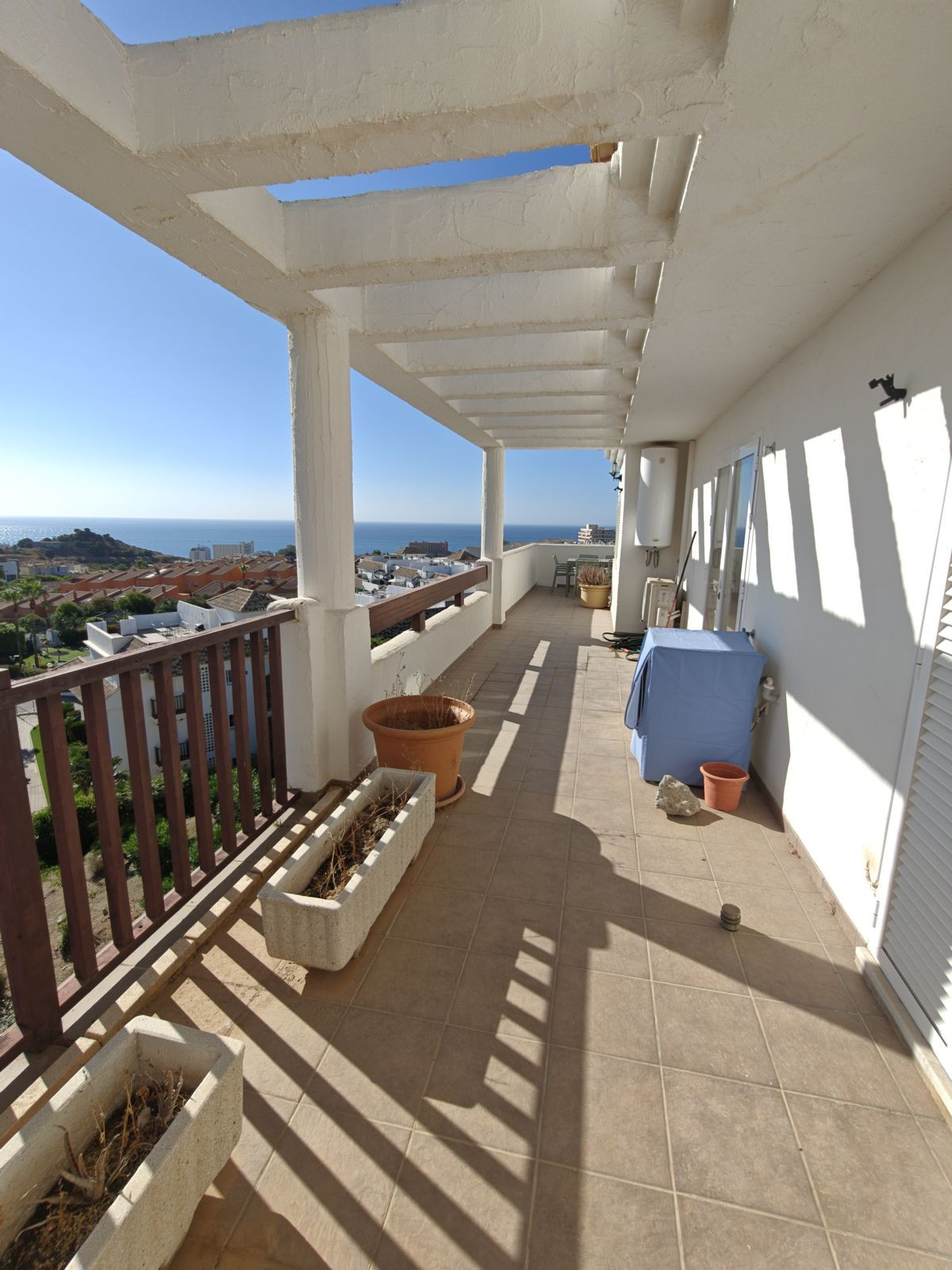 3 Bed Apartment for sale in Benalmadena Costa Costa Del Sol, Málaga, Spain