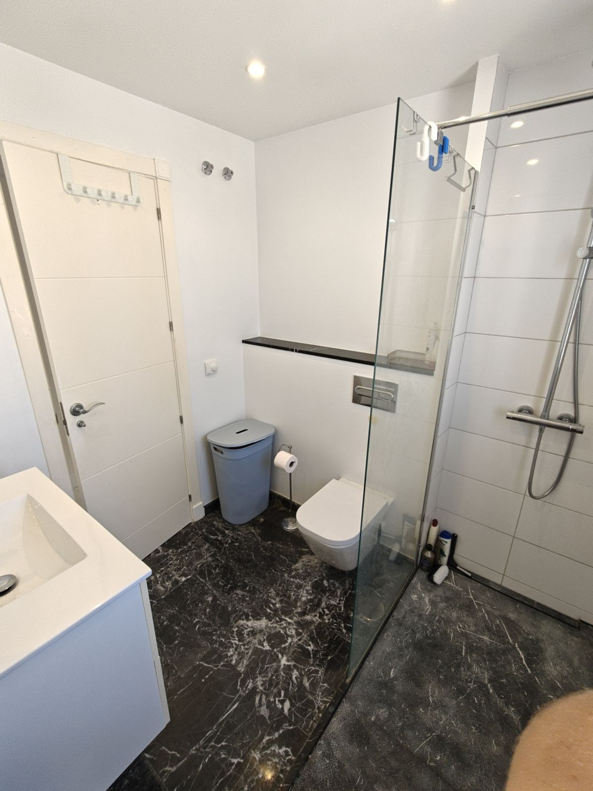 3 Bed Apartment for sale in Benalmadena Costa Costa Del Sol, Málaga, Spain
