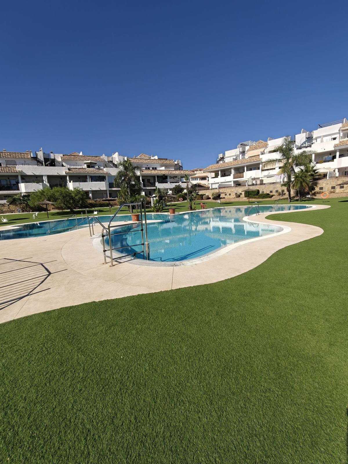3 Bed Apartment for sale in Benalmadena Costa Costa Del Sol, Málaga, Spain
