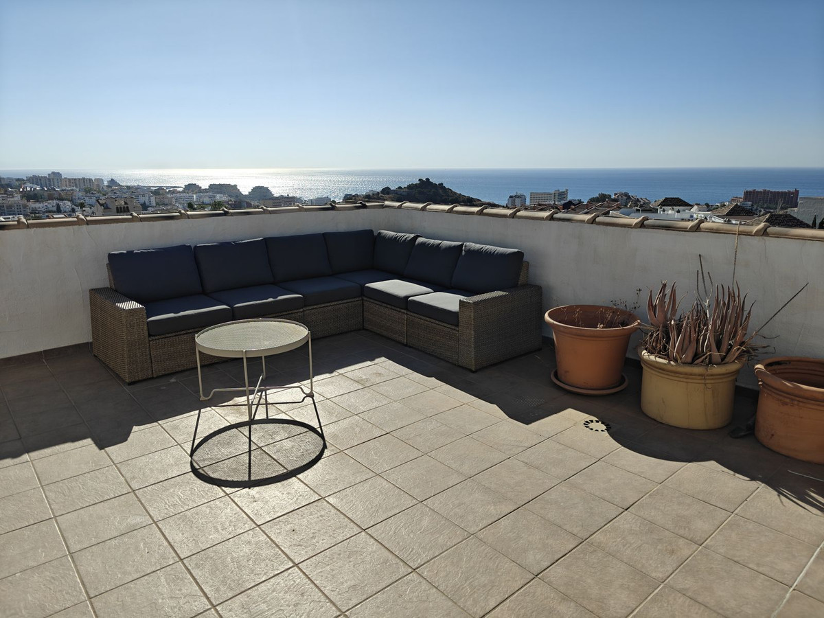3 Bed Apartment for sale in Benalmadena Costa Costa Del Sol, Málaga, Spain