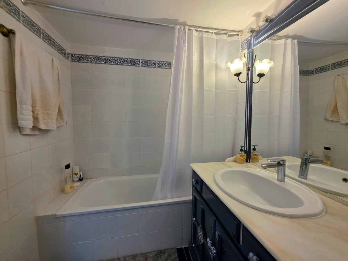 Se vende Ático de 2 dormitorios en Costa Del Sol, Málaga, España