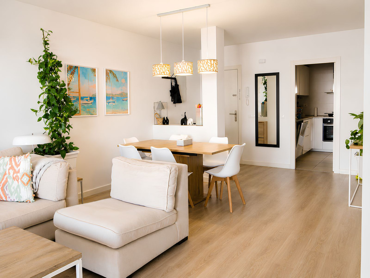 3 Bed Apartment for sale in La Campana Costa Del Sol, Málaga, Spain
