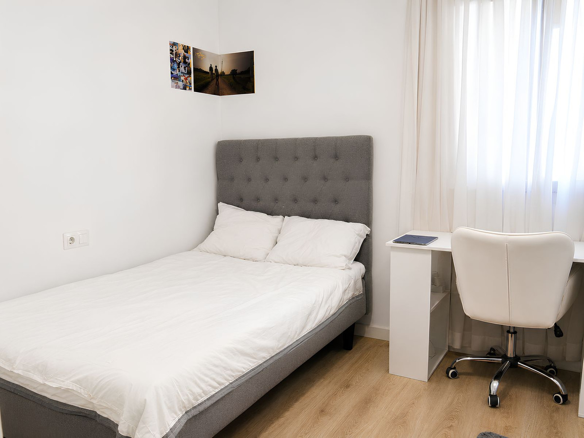 3 Bed Apartment for sale in La Campana Costa Del Sol, Málaga, Spain