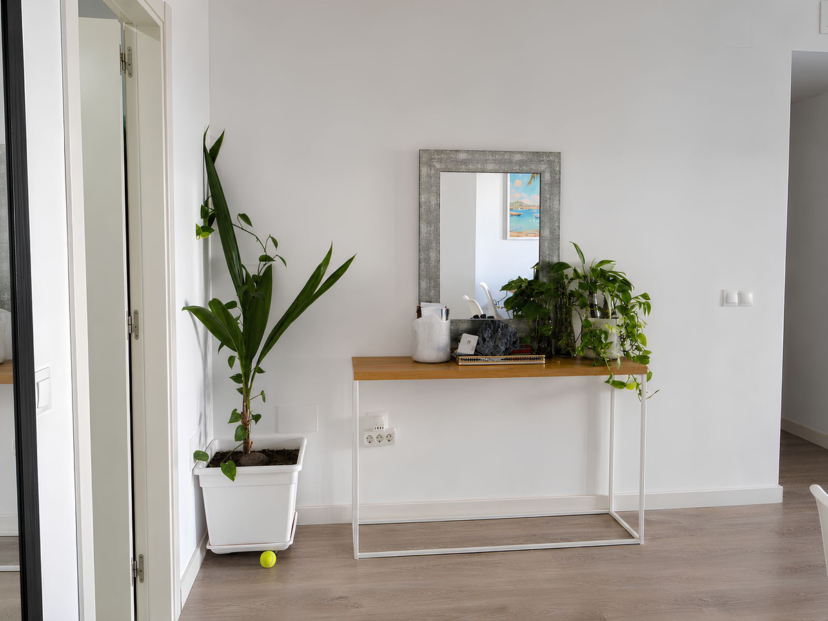3 Bed Apartment for sale in La Campana Costa Del Sol, Málaga, Spain