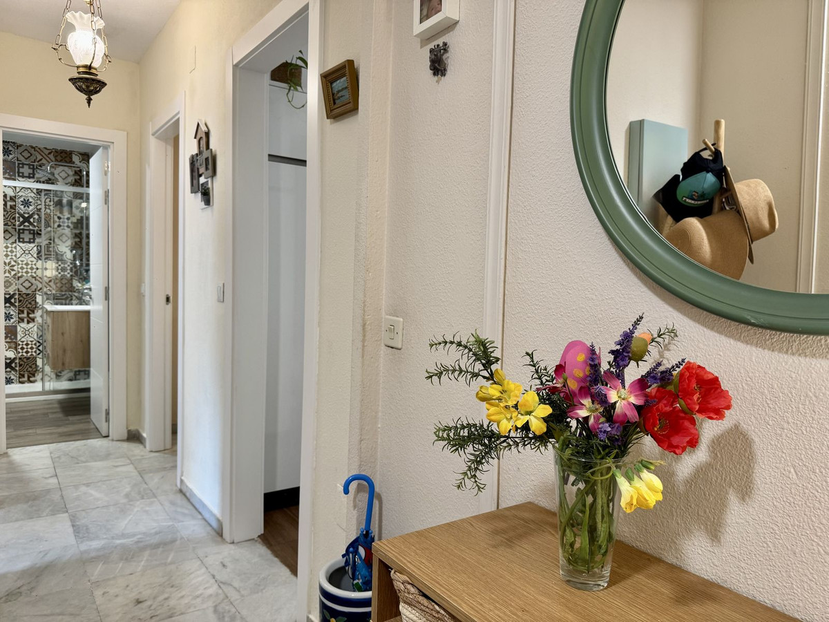 2 Bed Apartment for sale in Los Boliches Costa Del Sol, Málaga, Spain