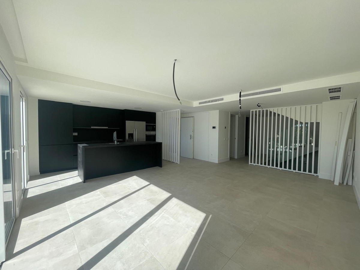 4 Bed Townhouse for sale in Montemar Costa Del Sol, Málaga, Spain