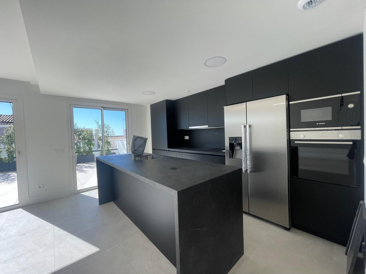 4 Bed Townhouse for sale in Montemar Costa Del Sol, Málaga, Spain