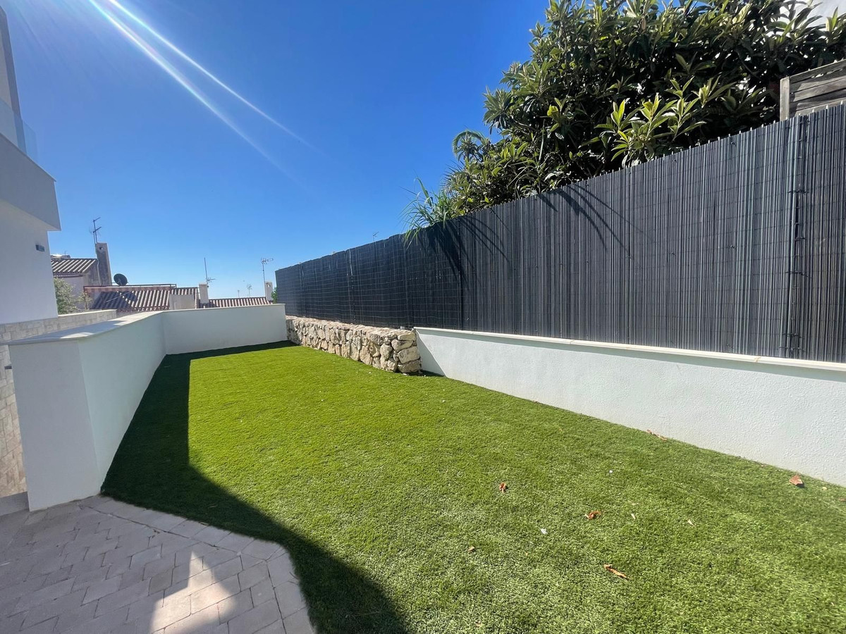 4 Bed Townhouse for sale in Montemar Costa Del Sol, Málaga, Spain