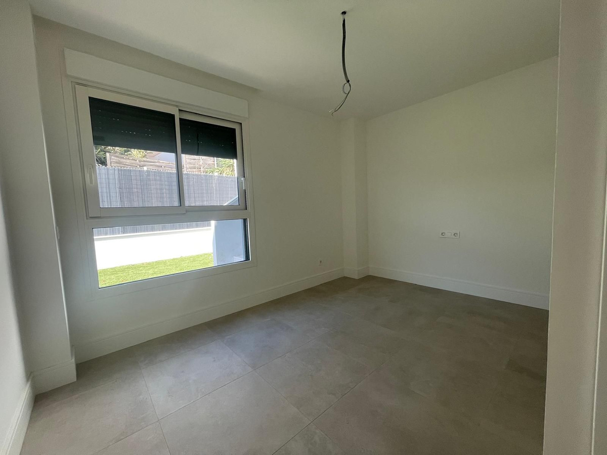 4 Bed Townhouse for sale in Montemar Costa Del Sol, Málaga, Spain