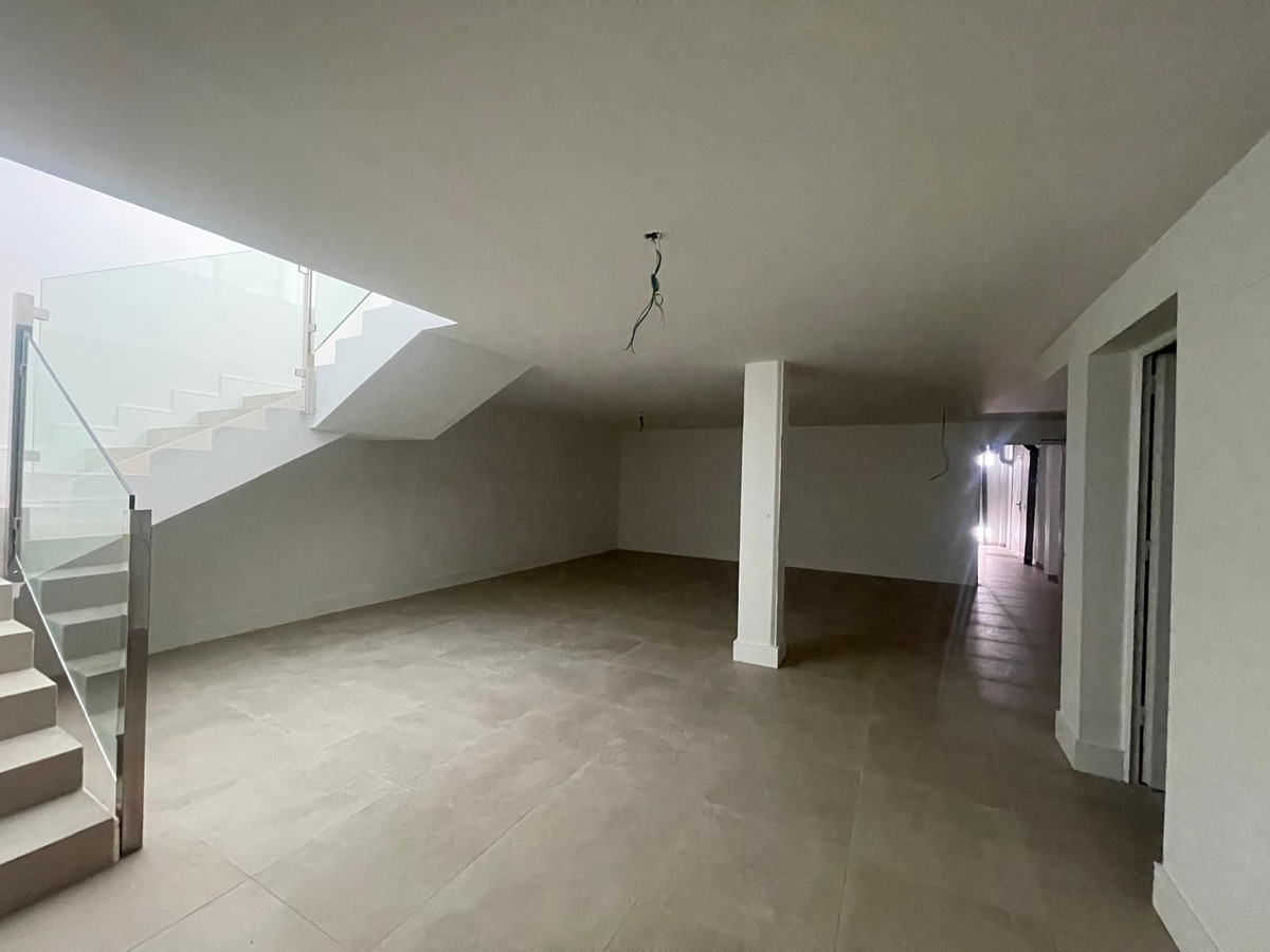 4 Bed Townhouse for sale in Montemar Costa Del Sol, Málaga, Spain