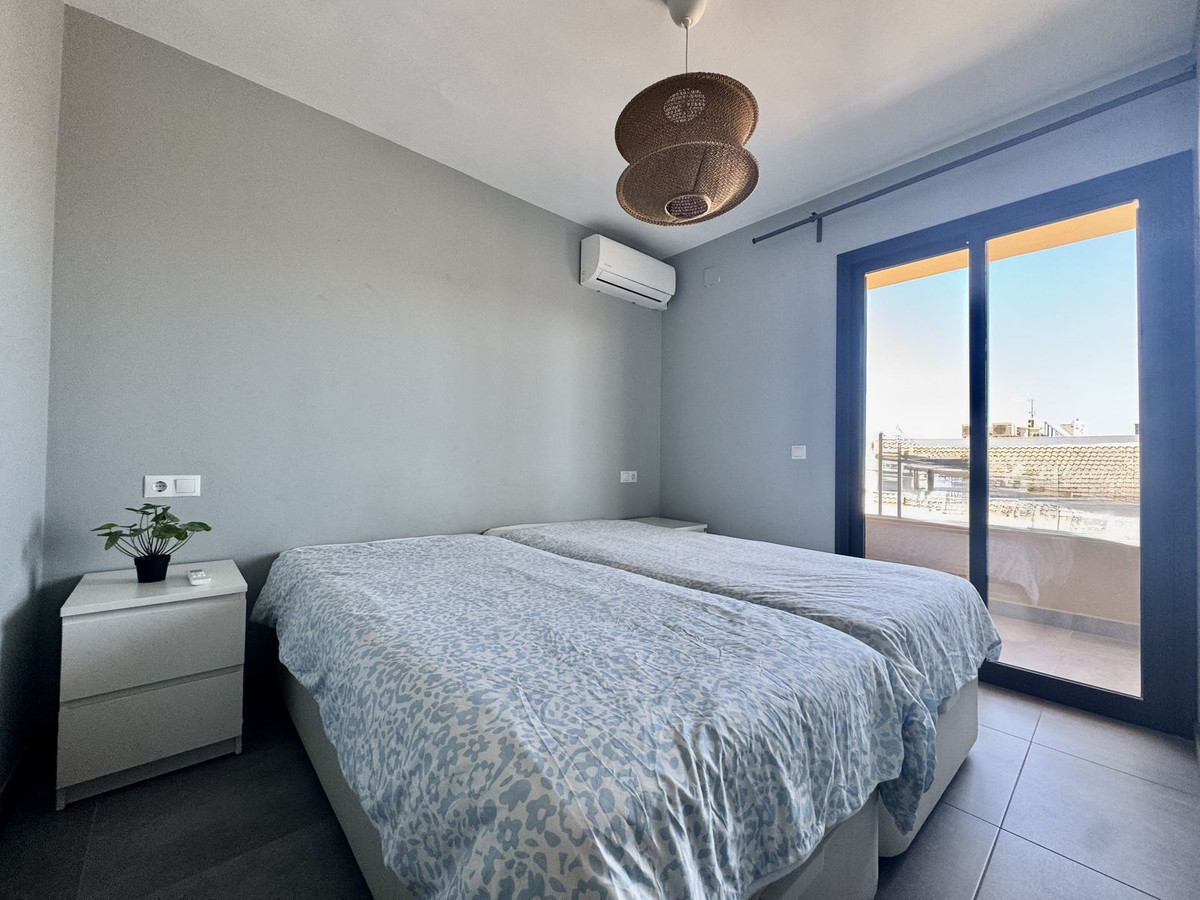2 Bed Apartment for sale in Fuengirola Costa Del Sol, Málaga, Spain