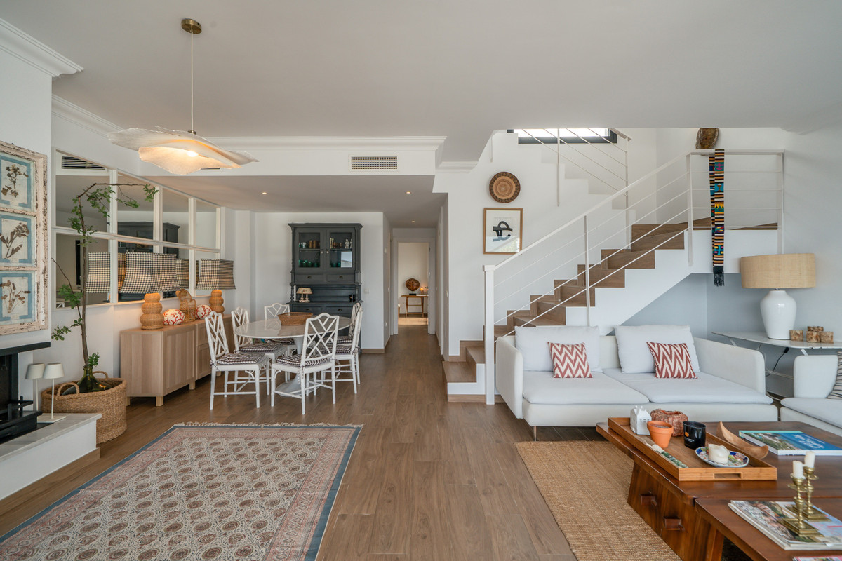 Se vende Pareada de 3 dormitorios en Costa Del Sol, Málaga, España