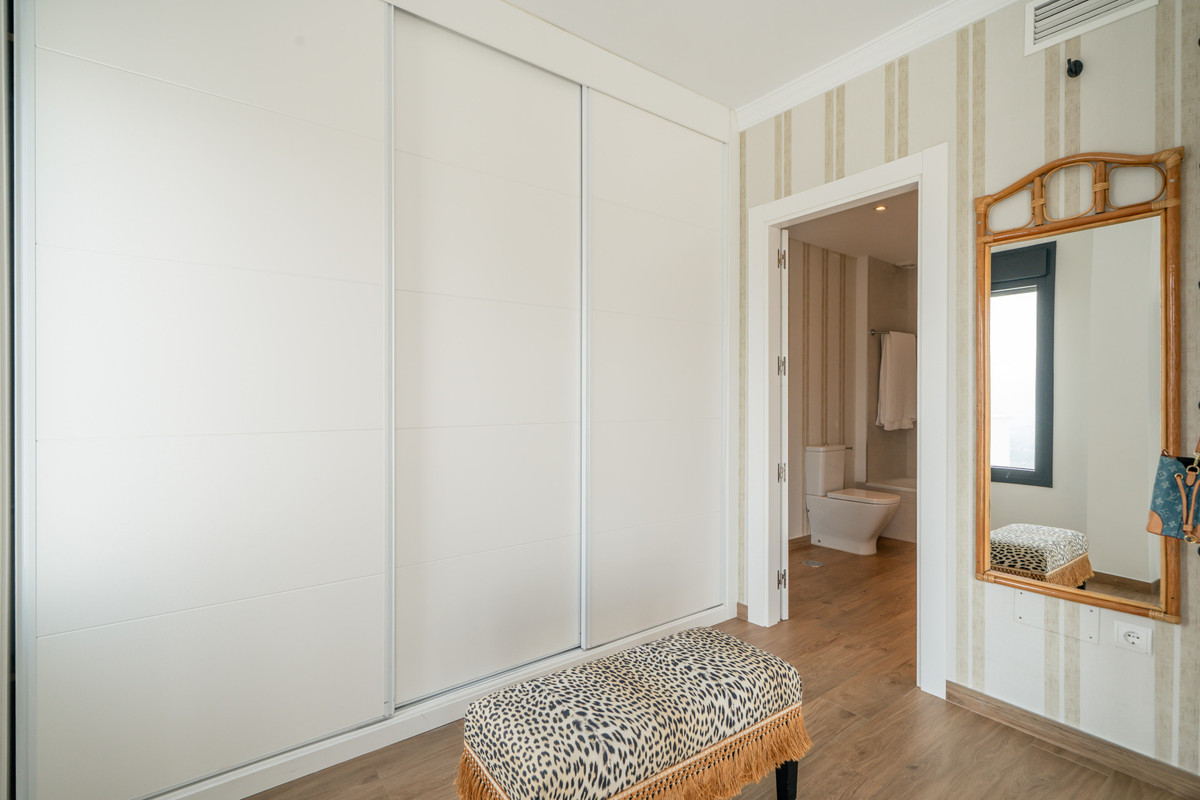 Se vende Pareada de 3 dormitorios en Costa Del Sol, Málaga, España
