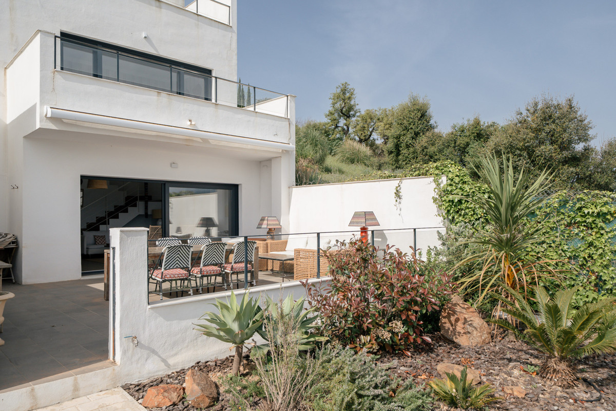 Se vende Pareada de 3 dormitorios en Costa Del Sol, Málaga, España