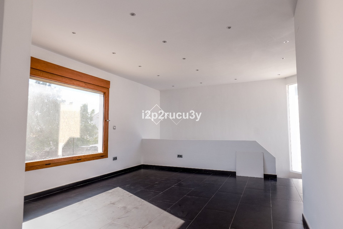 4 Bed Townhouse for sale in Moraira Costa Blanca, Alicante, Spain