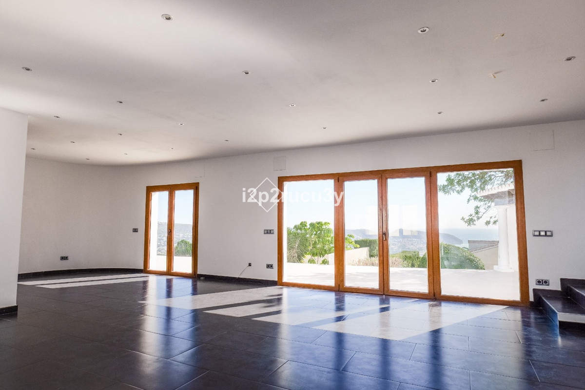 4 Bed Townhouse for sale in Moraira Costa Blanca, Alicante, Spain
