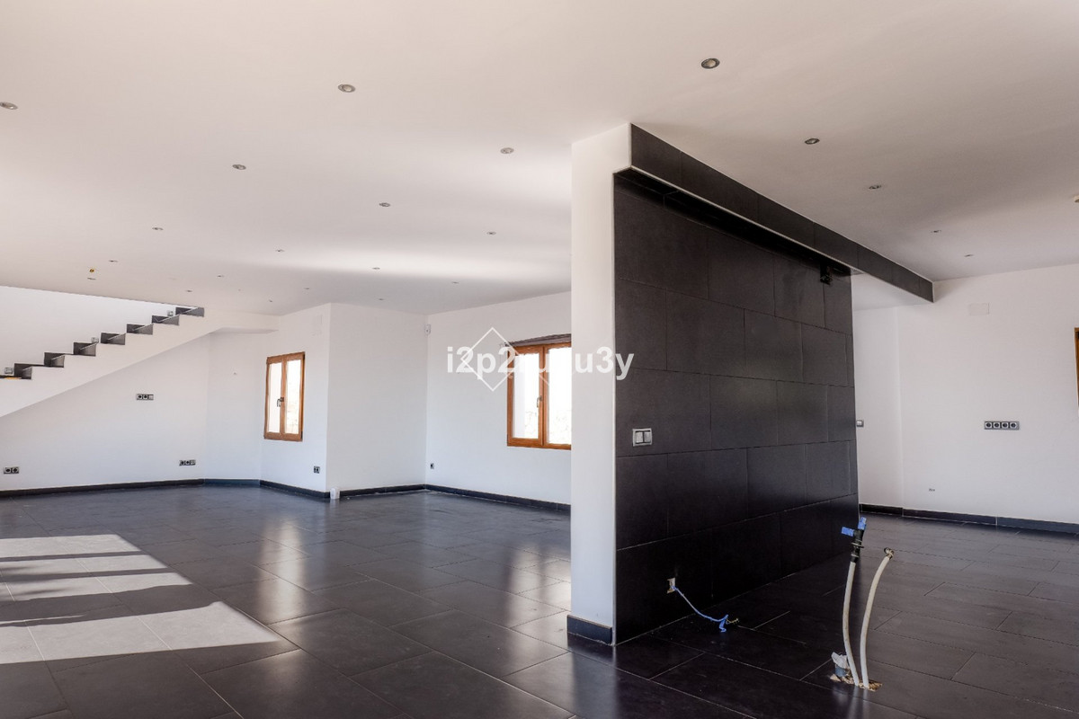 4 Bed Townhouse for sale in Moraira Costa Blanca, Alicante, Spain