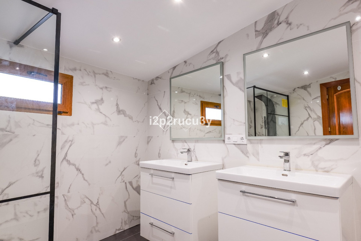 4 Bed Townhouse for sale in Moraira Costa Blanca, Alicante, Spain