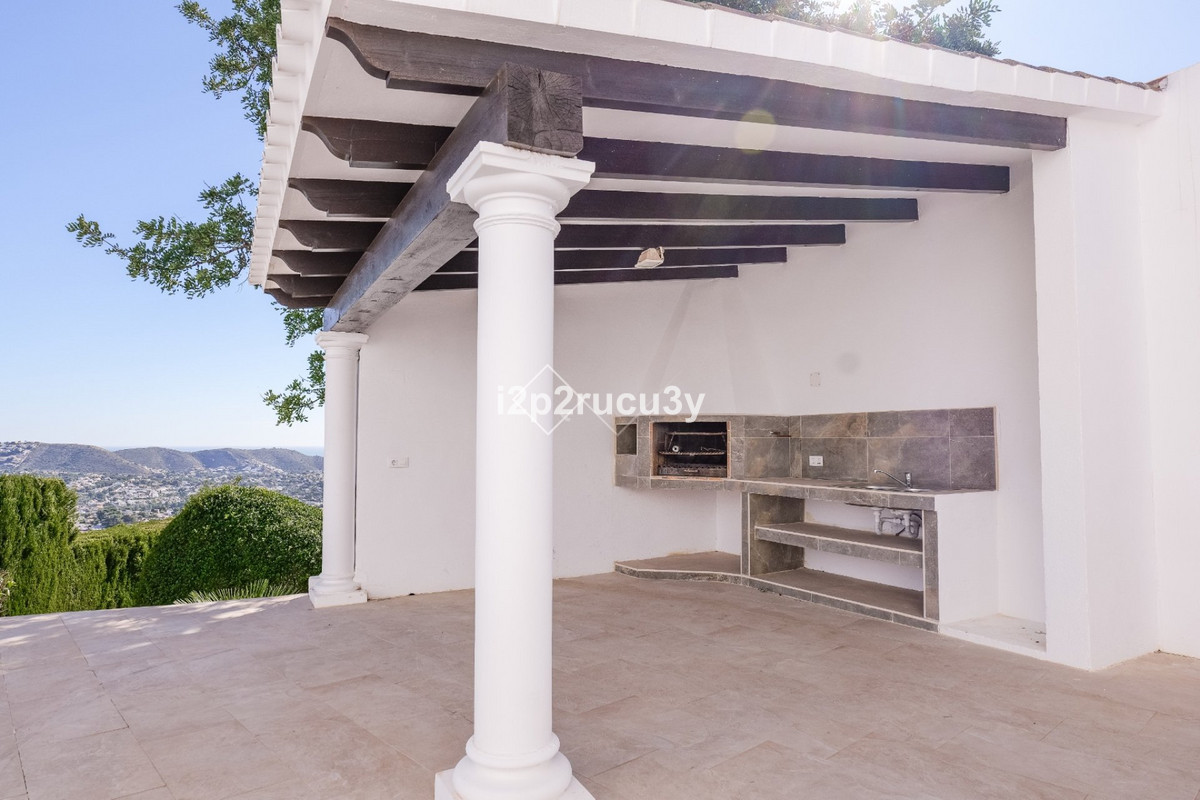4 Bed Townhouse for sale in Moraira Costa Blanca, Alicante, Spain