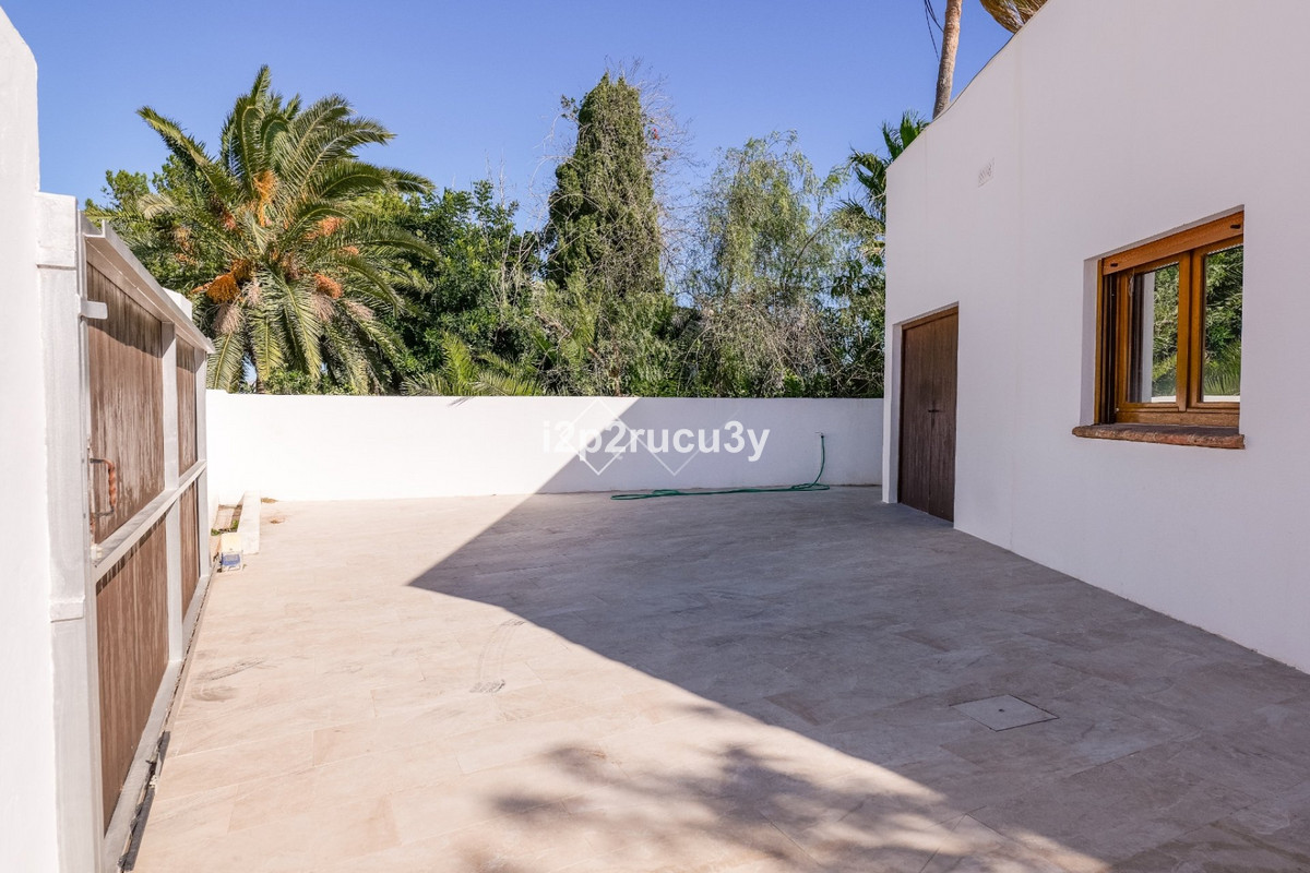 4 Bed Townhouse for sale in Moraira Costa Blanca, Alicante, Spain