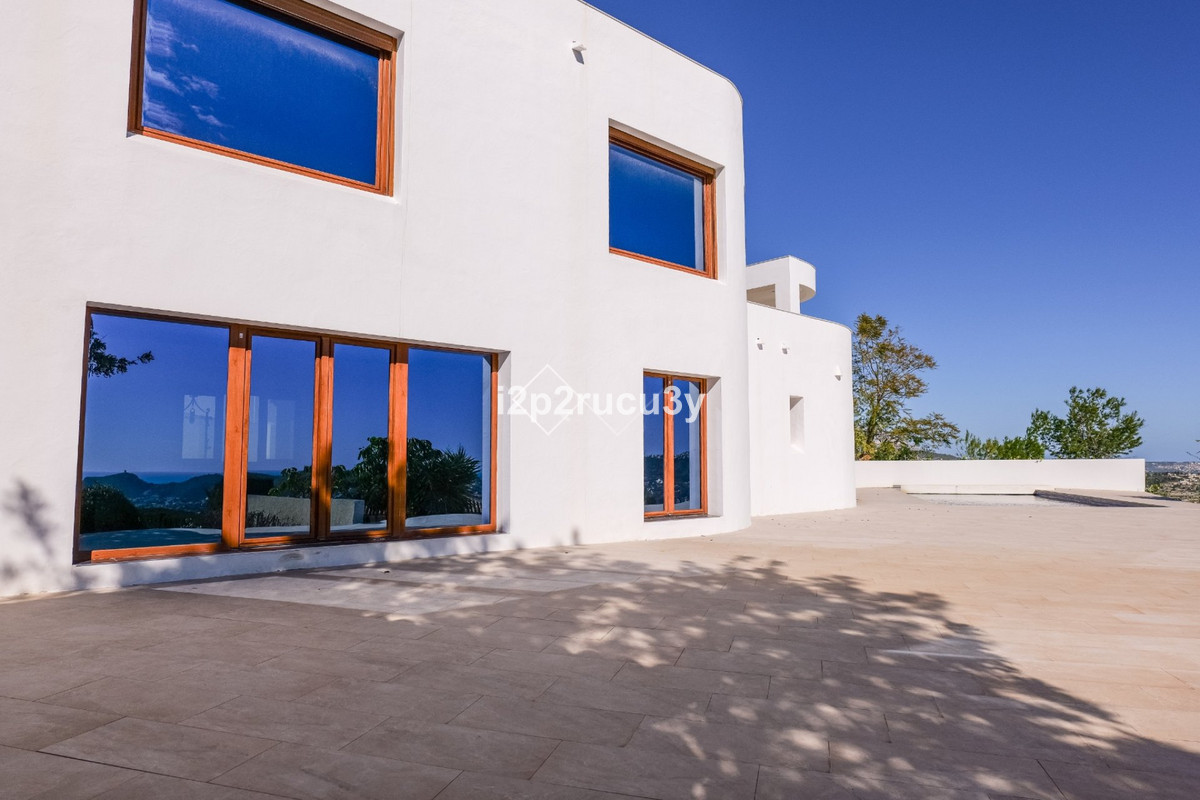 4 Bed Townhouse for sale in Moraira Costa Blanca, Alicante, Spain