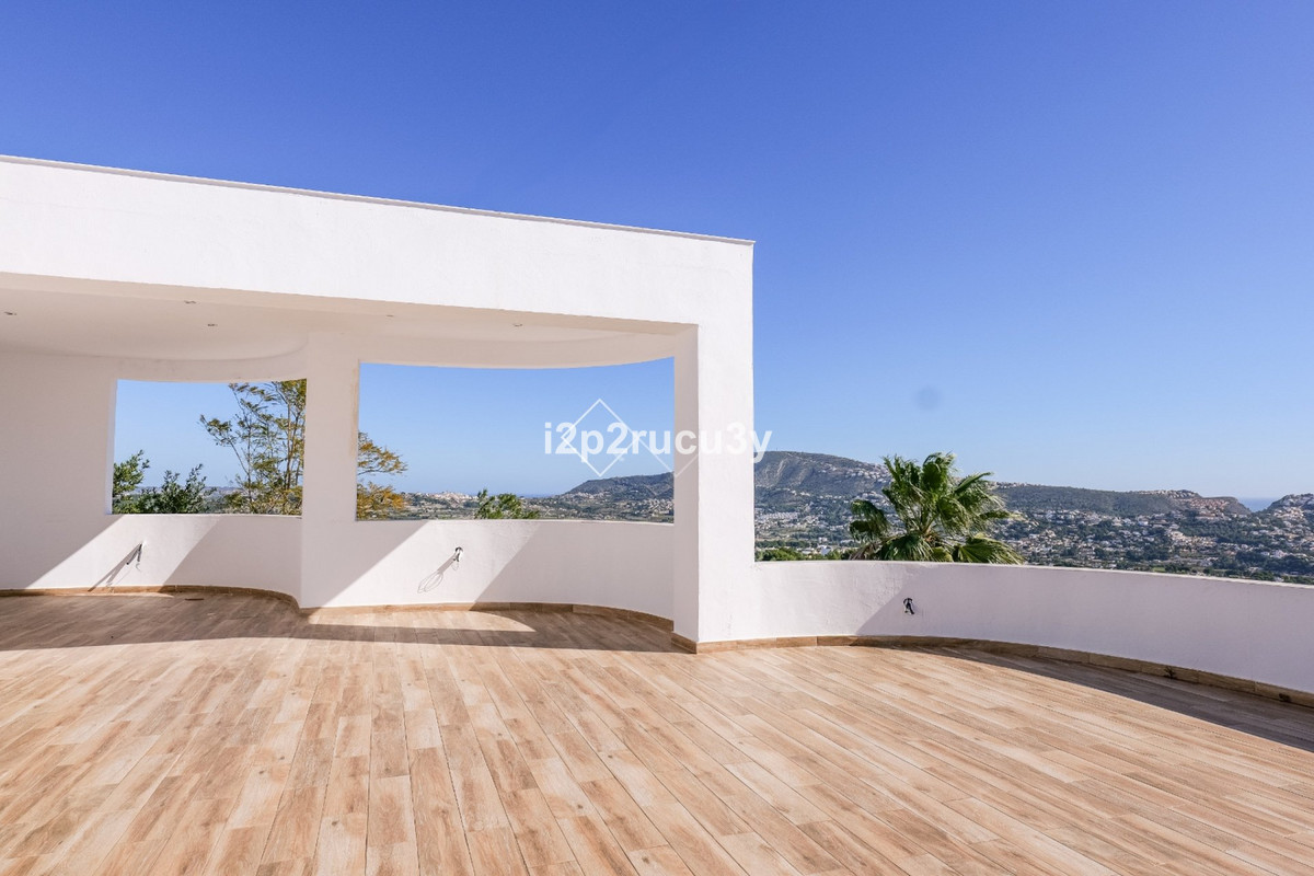 4 Bed Townhouse for sale in Moraira Costa Blanca, Alicante, Spain