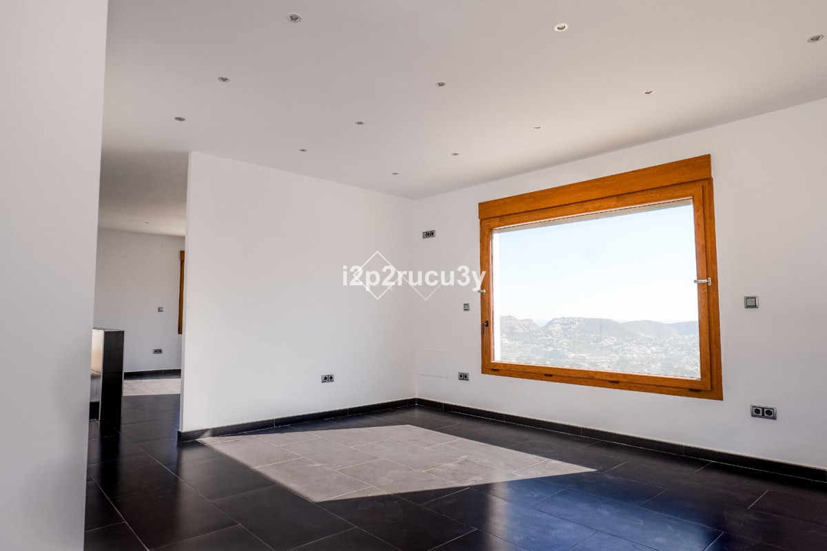 4 Bed Townhouse for sale in Moraira Costa Blanca, Alicante, Spain