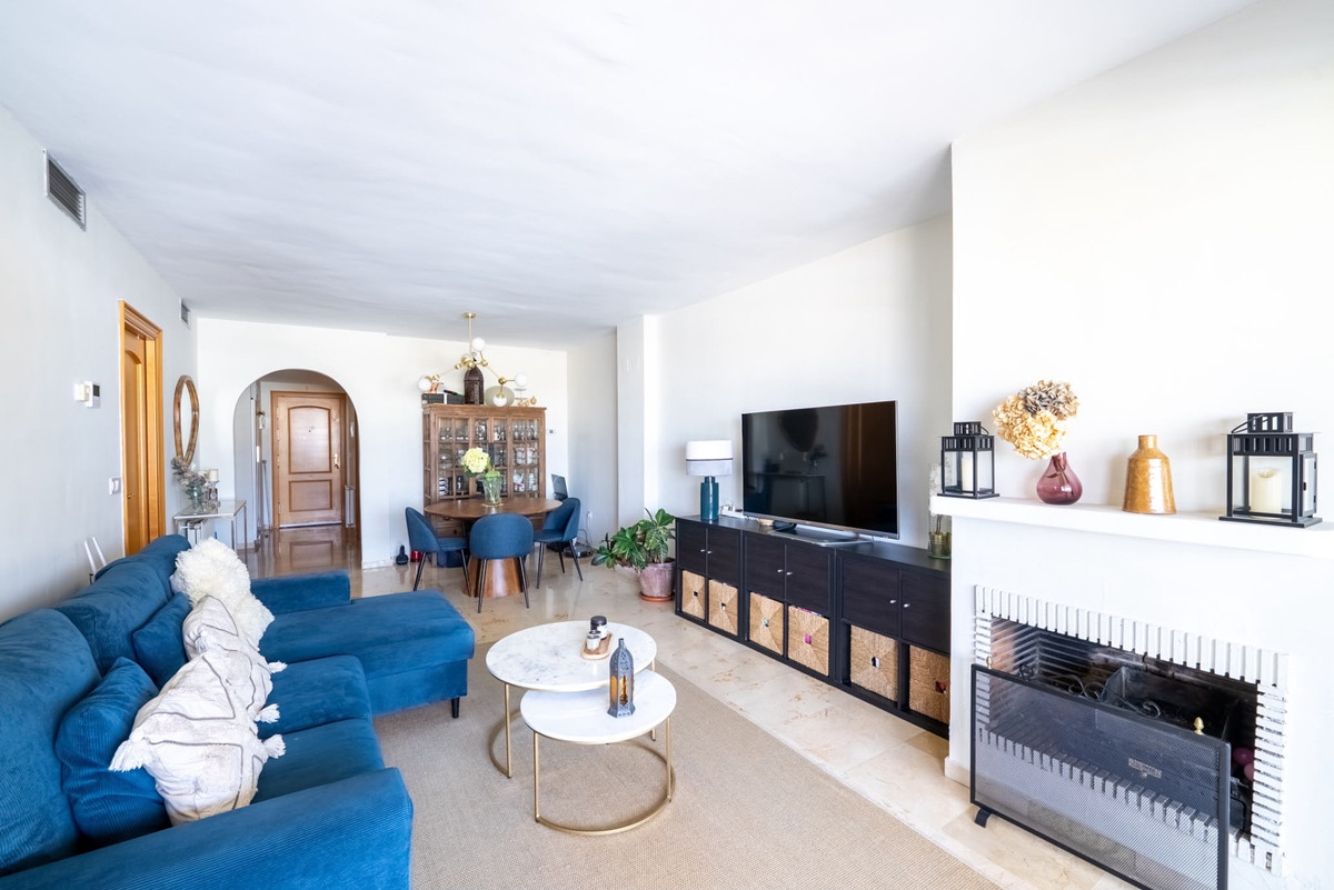 2 Bed Apartment for sale in San Pedro De Alcántara Costa Del Sol, Málaga, Spain
