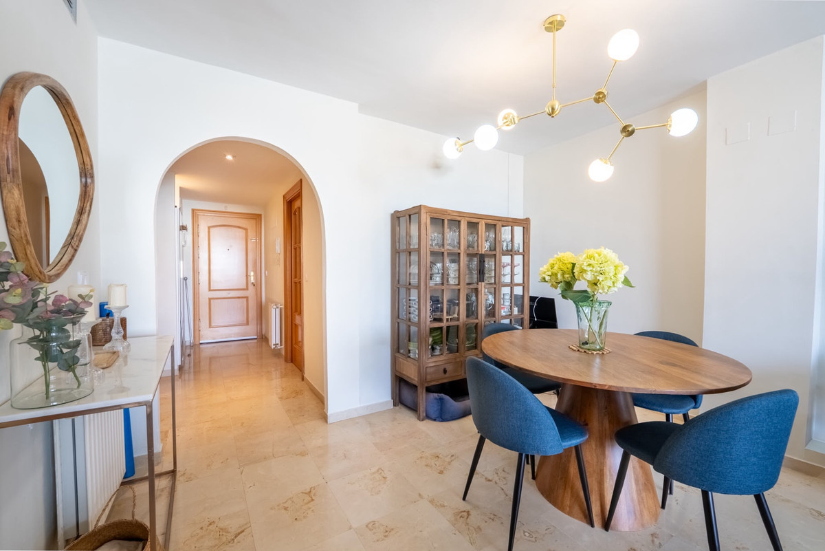 2 Bed Apartment for sale in San Pedro De Alcántara Costa Del Sol, Málaga, Spain