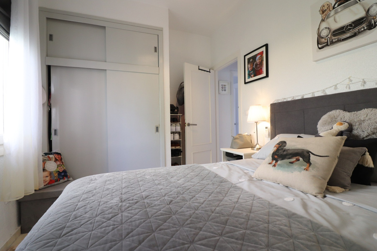 2 Bed Townhouse for sale in Villamartin Costa Blanca, Alicante, Spain