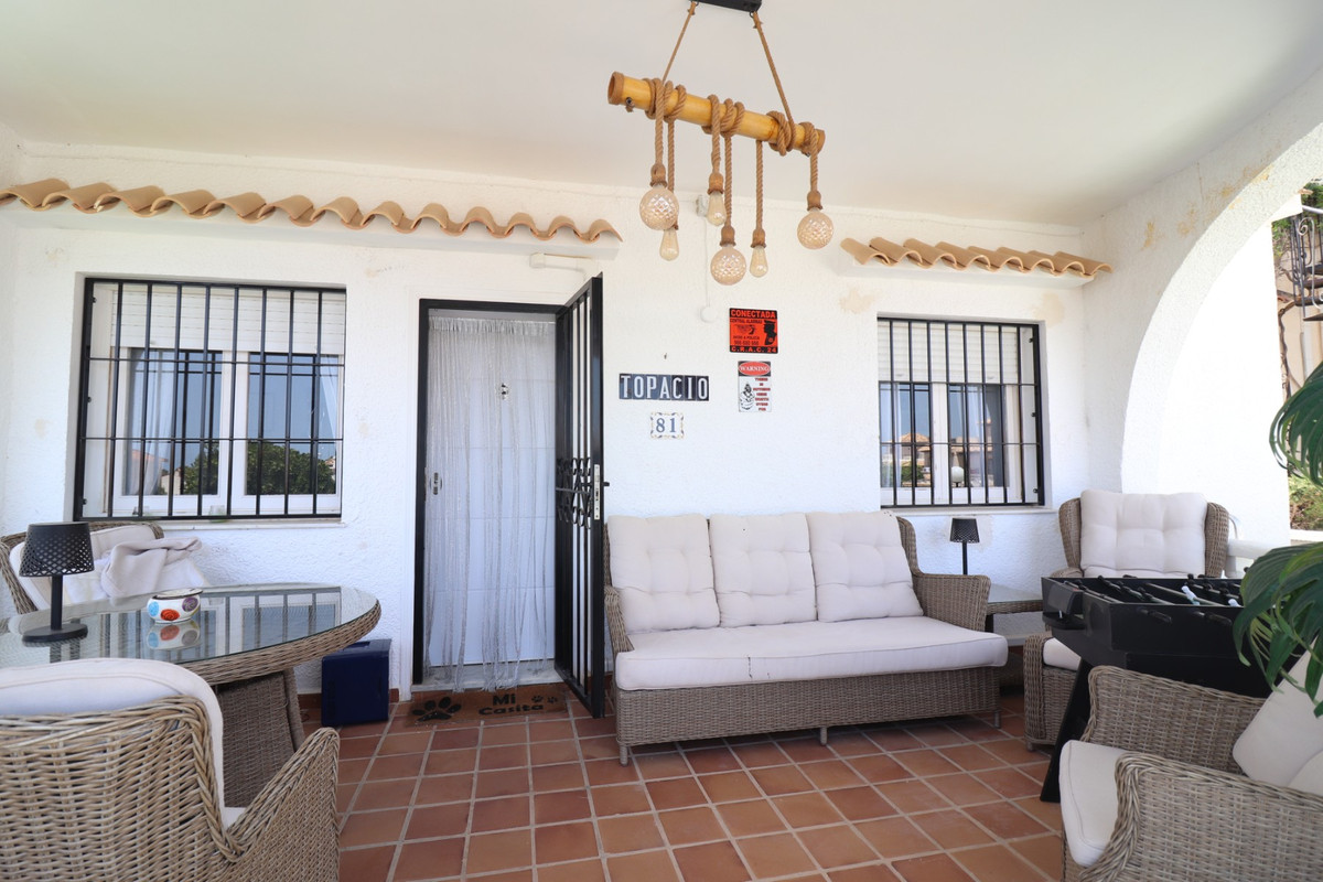 2 Bed Townhouse for sale in Villamartin Costa Blanca, Alicante, Spain