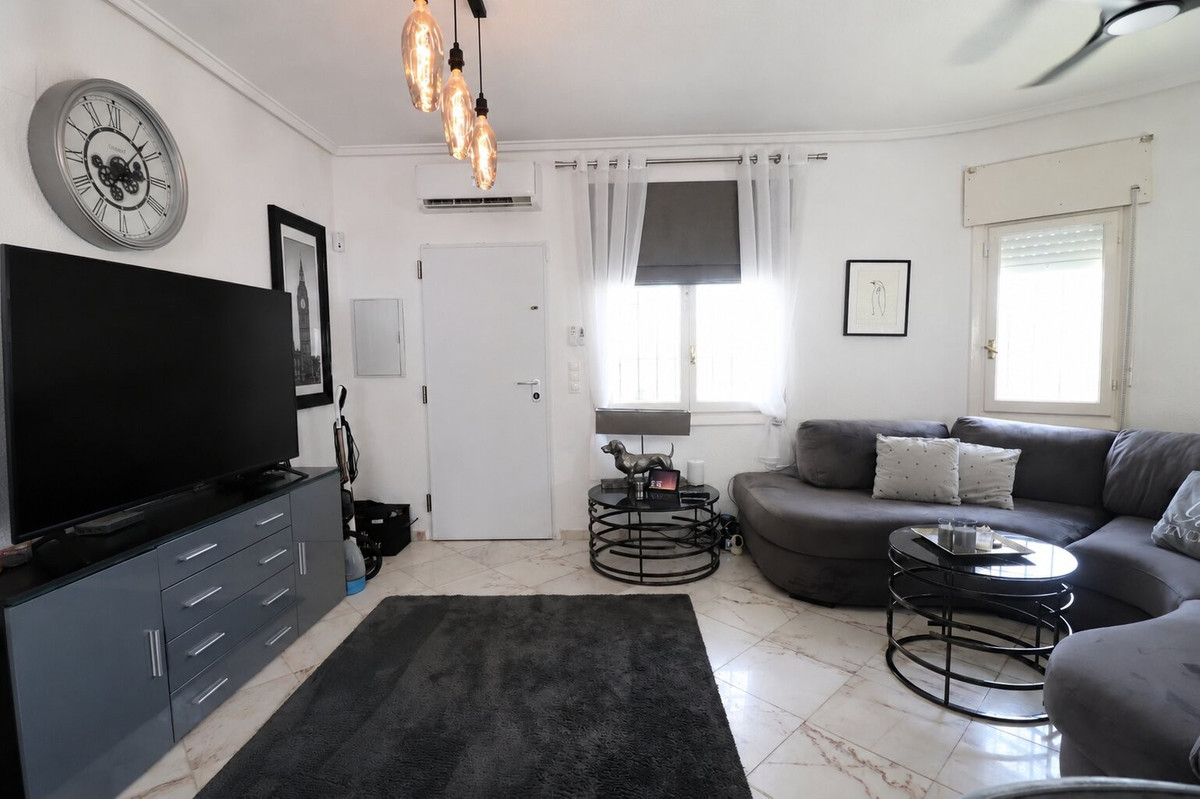 2 Bed Townhouse for sale in Villamartin Costa Blanca, Alicante, Spain