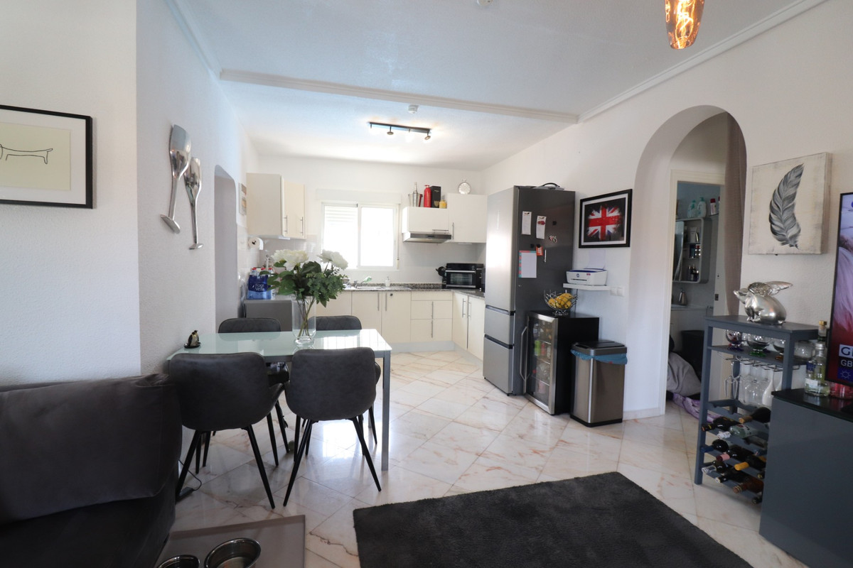 2 Bed Townhouse for sale in Villamartin Costa Blanca, Alicante, Spain