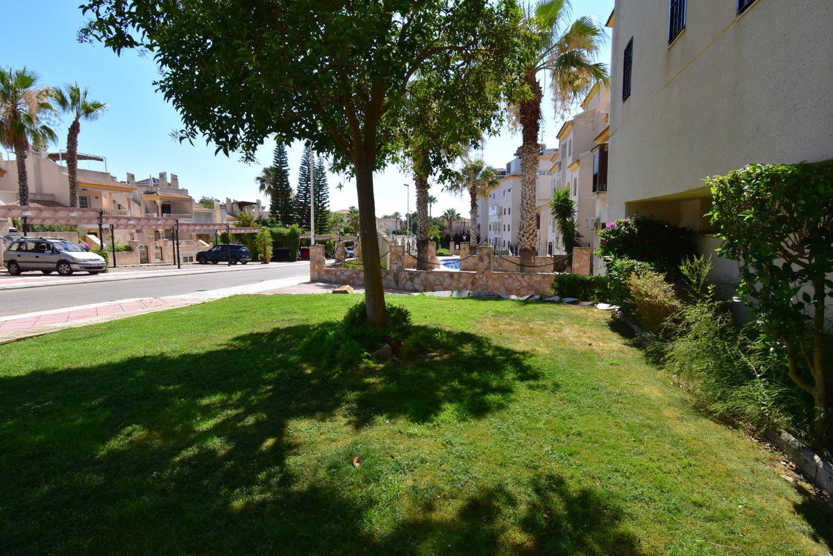 3 Bed Apartment for sale in Las Ramblas Golf Costa Blanca, Alicante, Spain